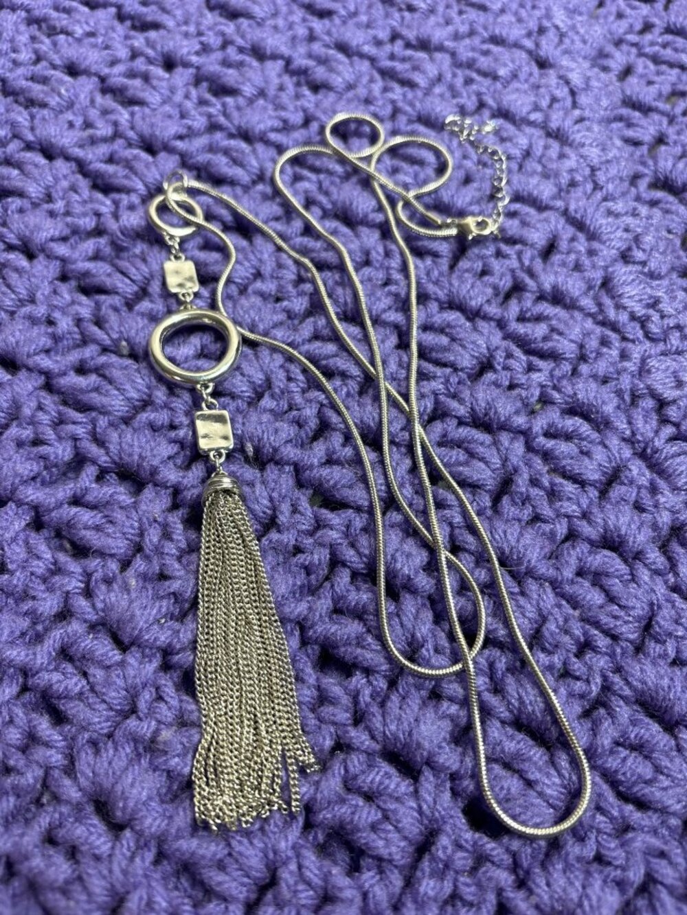 Geometric Chain Tassel Pendant Necklace Silvertone Serpentine Chain 36-39 inches